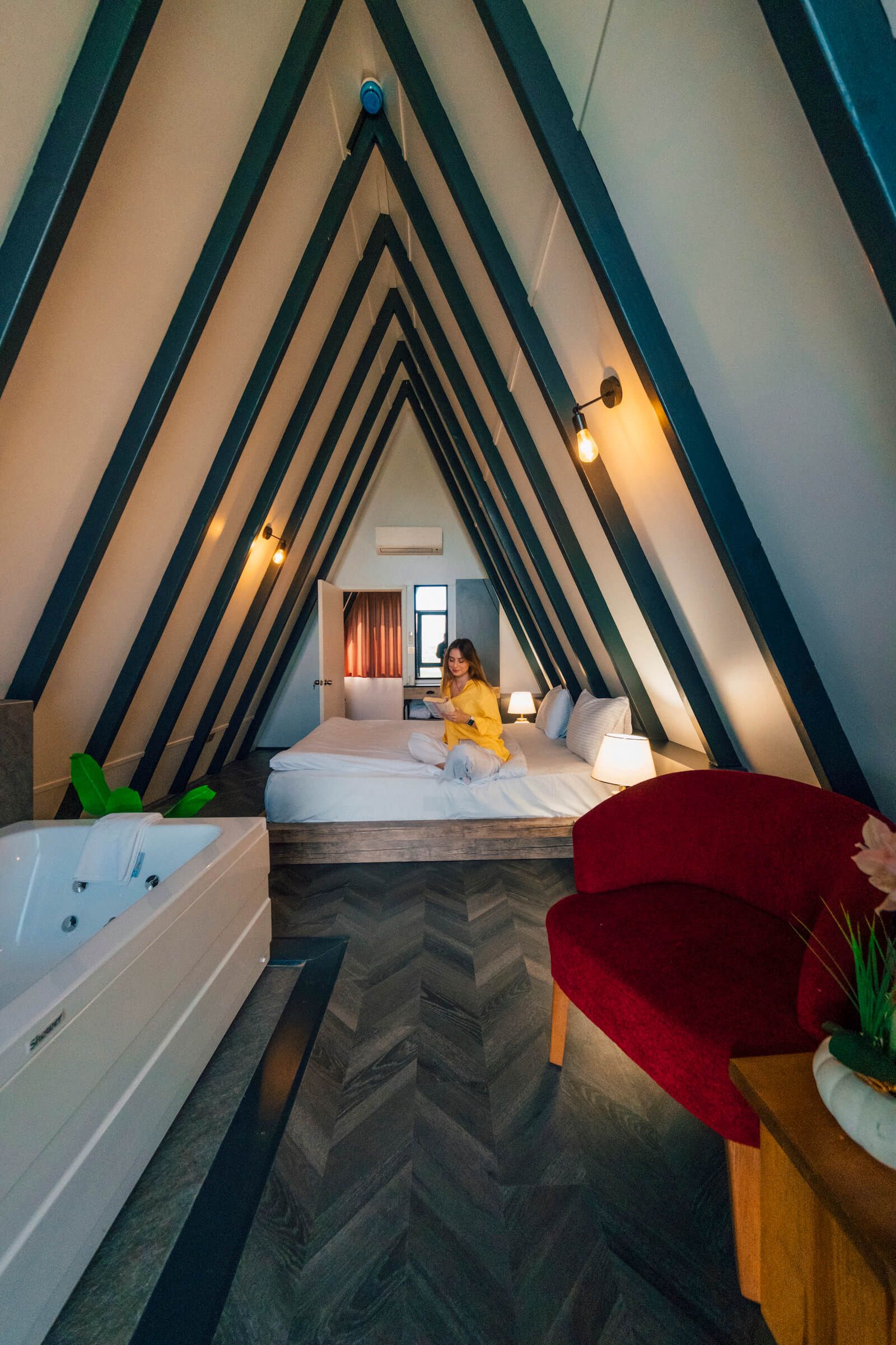 World Dreams Forest Bungalov