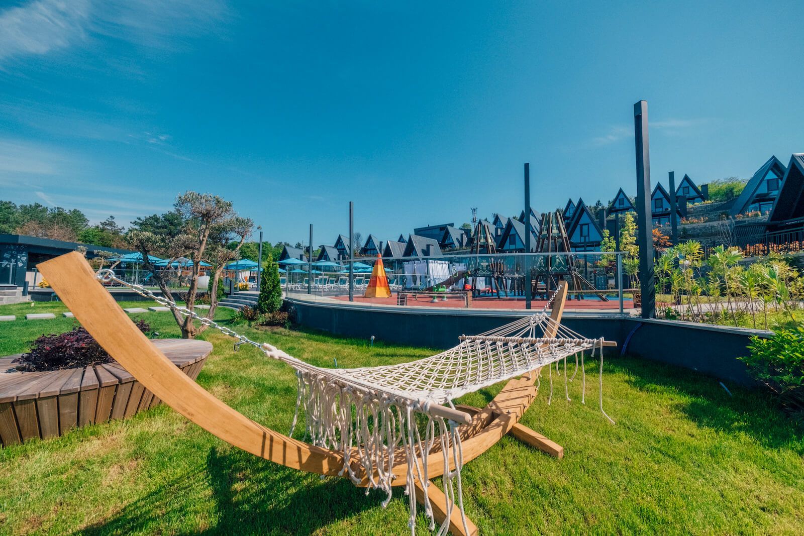World Dreams Forest Bungalov