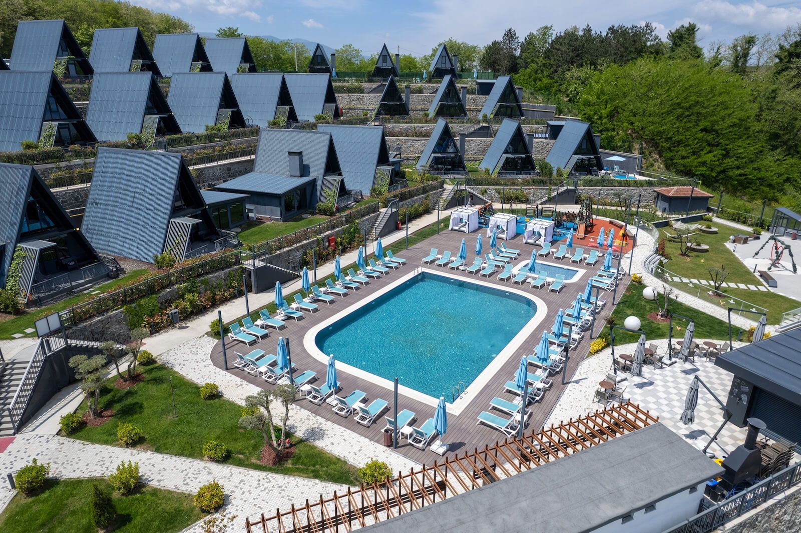 World Dreams Forest Bungalov