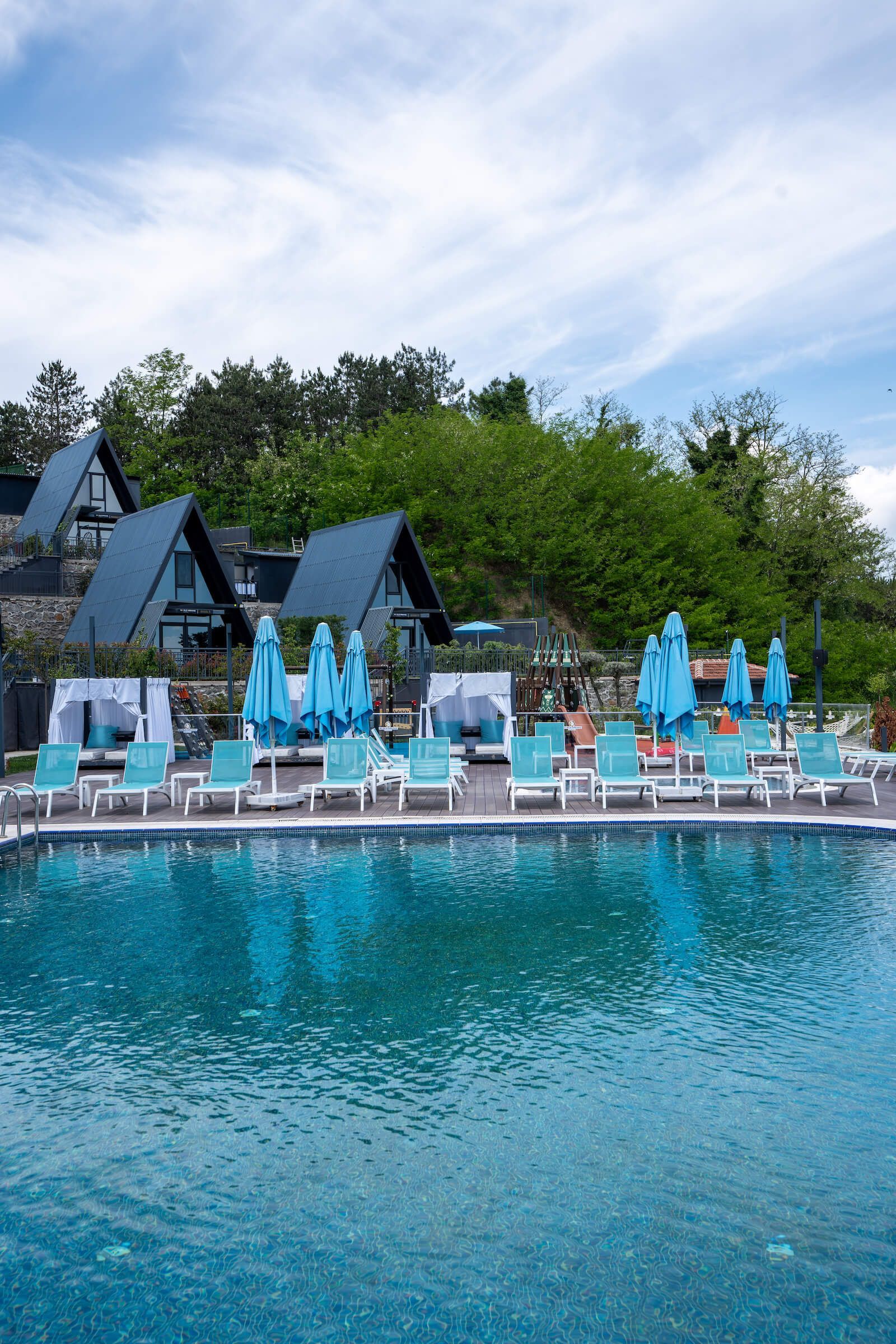 World Dreams Forest Bungalov
