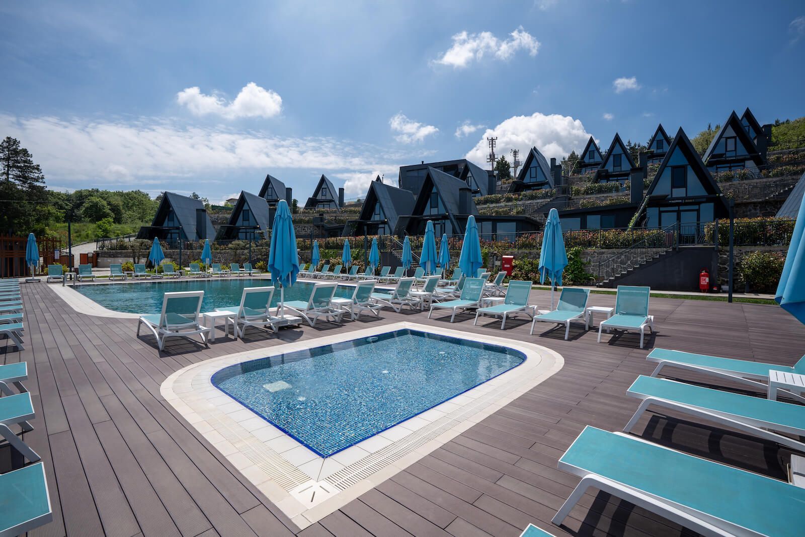 World Dreams Forest Bungalov