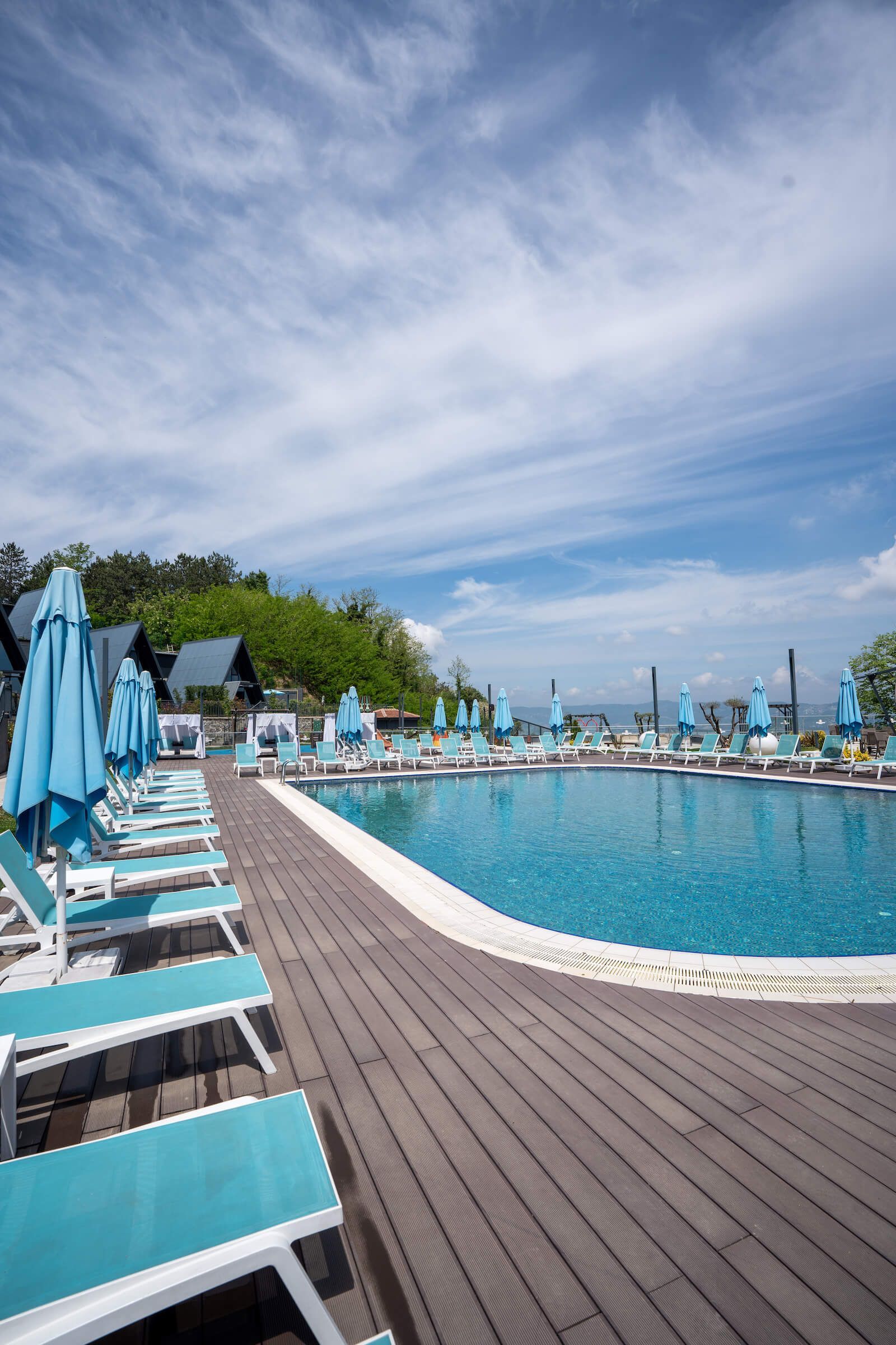 World Dreams Forest Bungalov