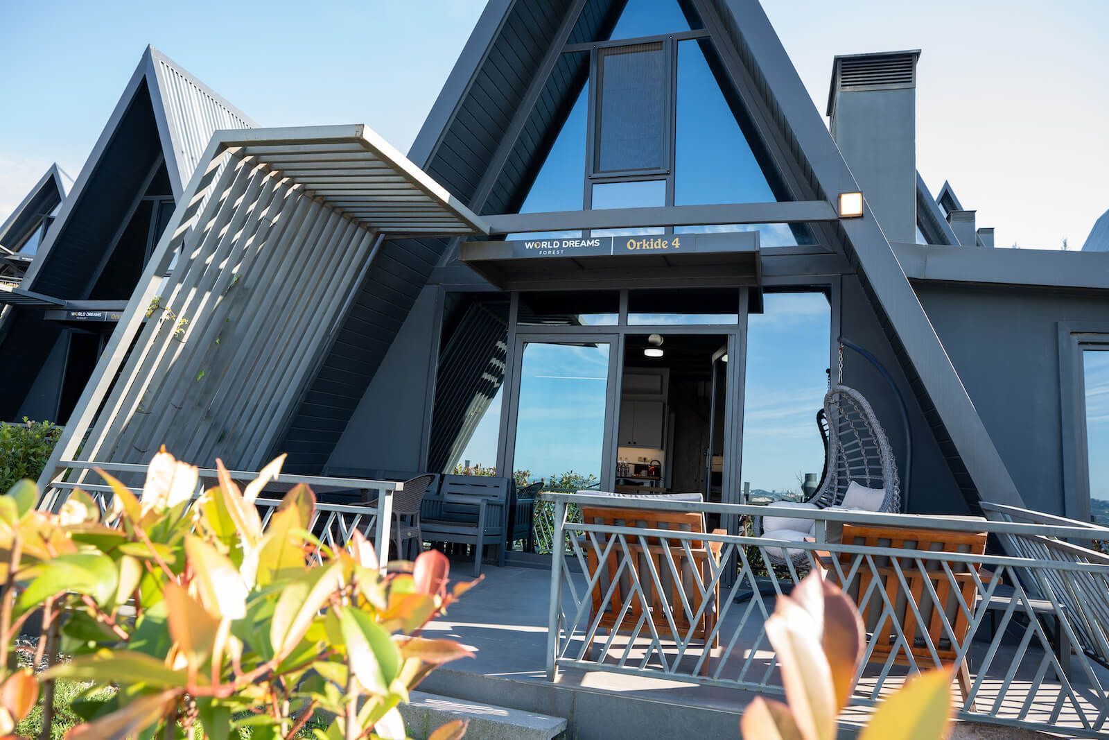 World Dreams Forest Bungalov