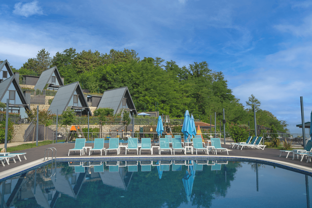 World Dreams Forest Bungalov