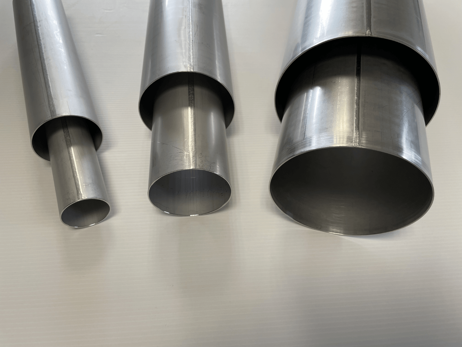 tubes roulés soudés sur mesure