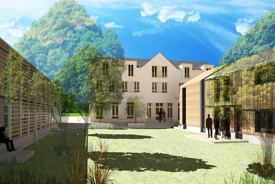 Innenhof zwischen modernen Gebäuden mit Bäumen, Gras und Menschen, die unter strahlend blauem Himmel spazieren gehen