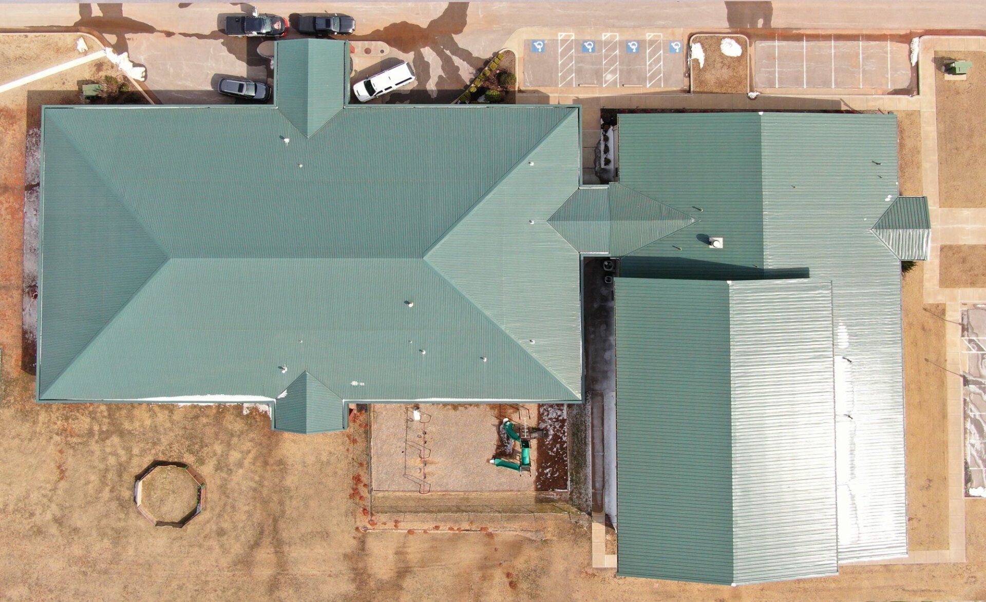 New High-End Residential Roof Construction