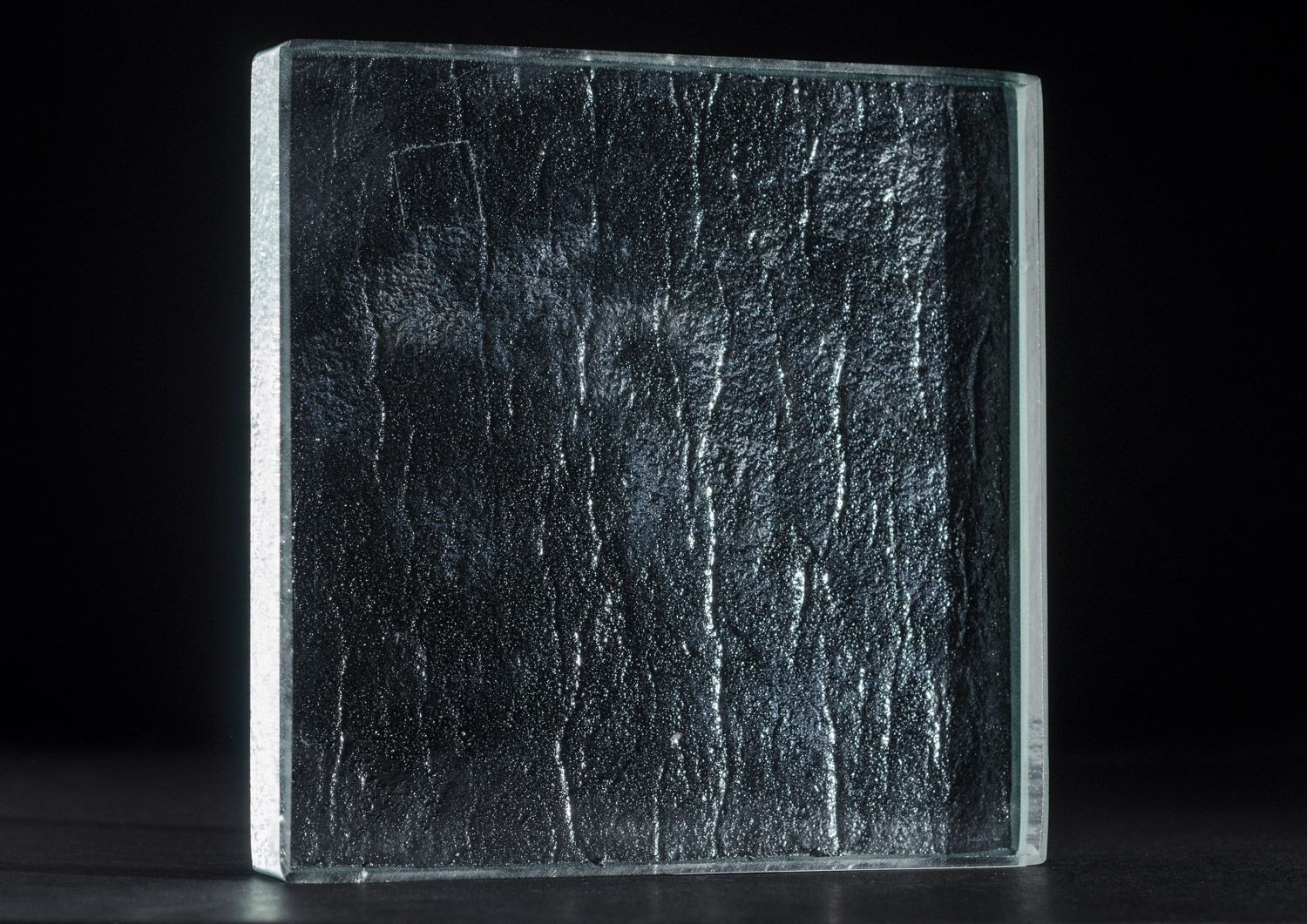 minimus glass texture