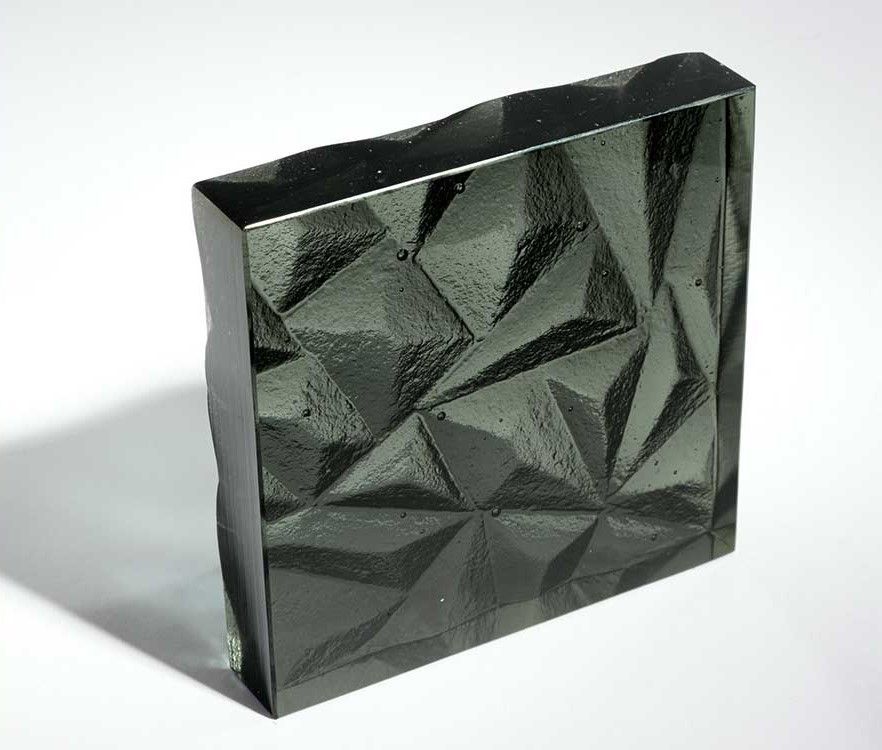 TRUE Colors Black/Gray (Olive) glass.