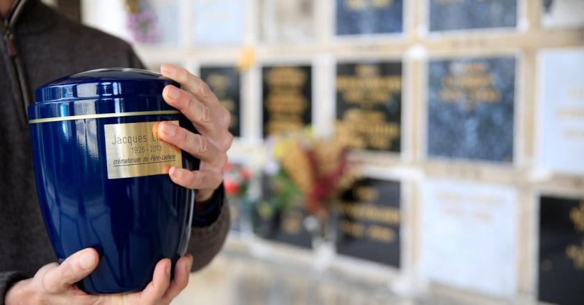 where Can I Buy An Urn 1920w
