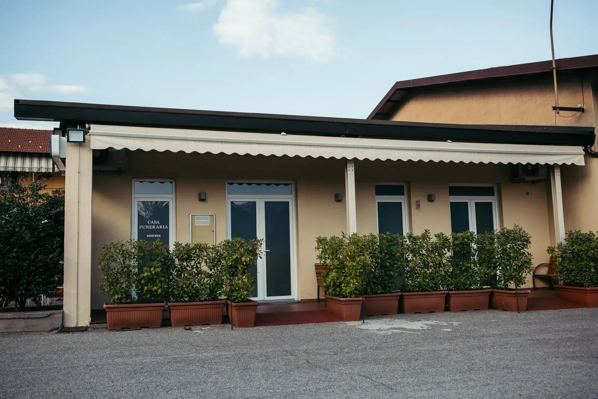 casa funeraria ad Omegna
