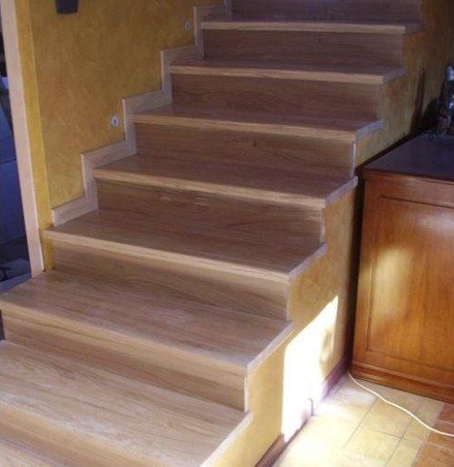 Scale in legno