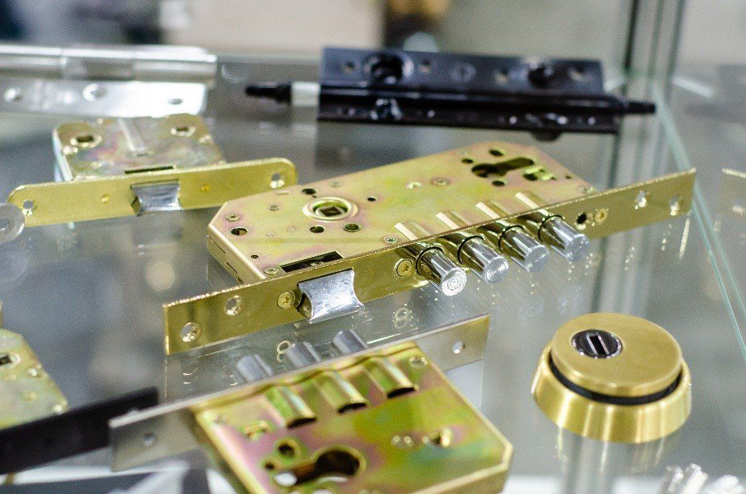 Learn about the many available commercial door locks in the market today.
