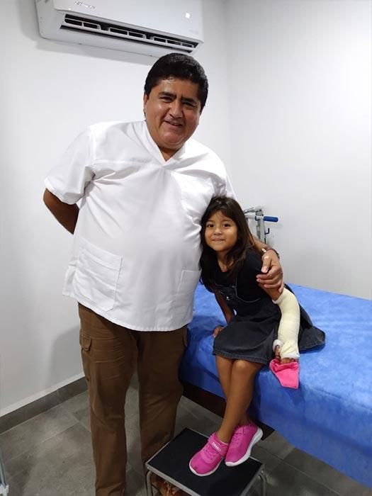 DR. JORGE A. ÁVILA BARBOSA - BRAZO
