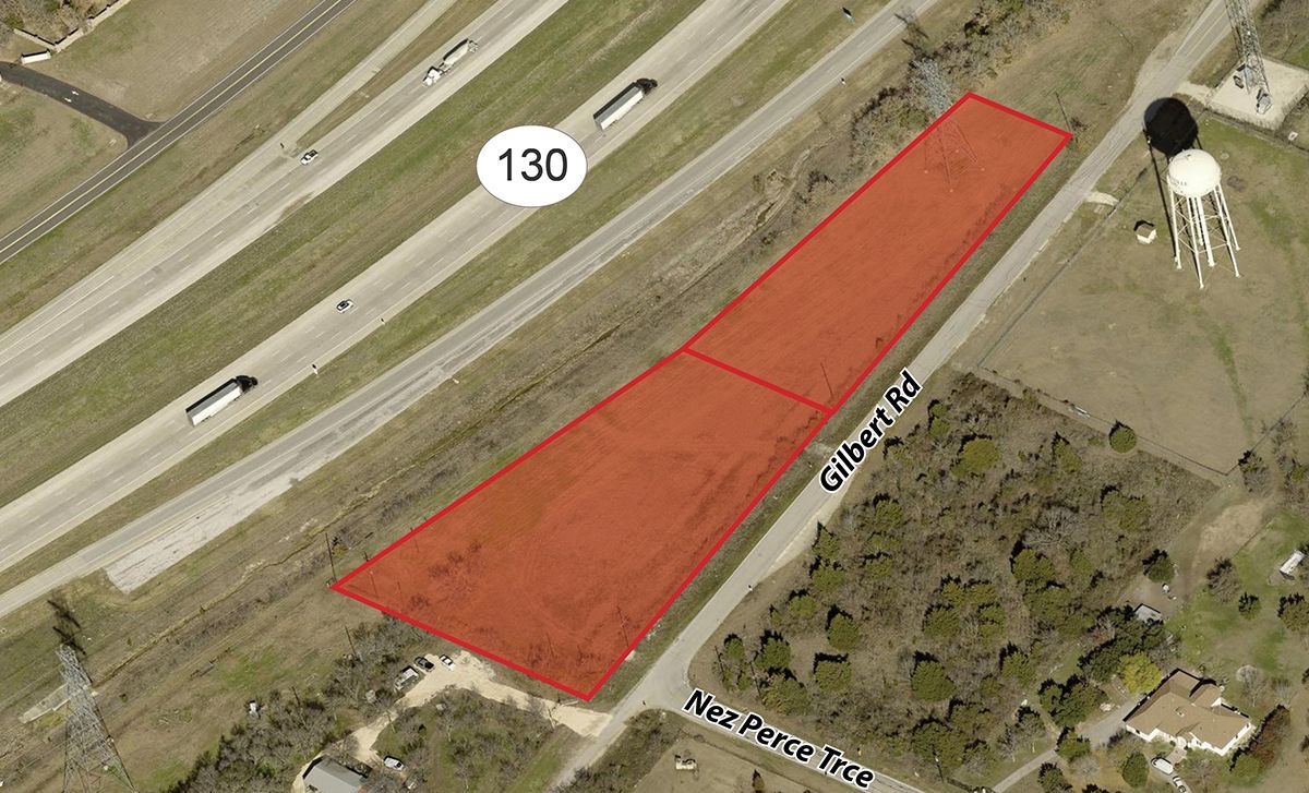 3.37 acres in Gilbert TX
