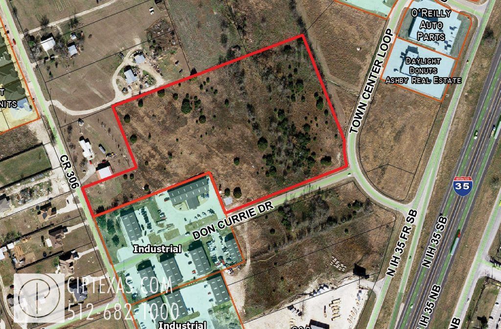 acres in Jarrell 9 acres