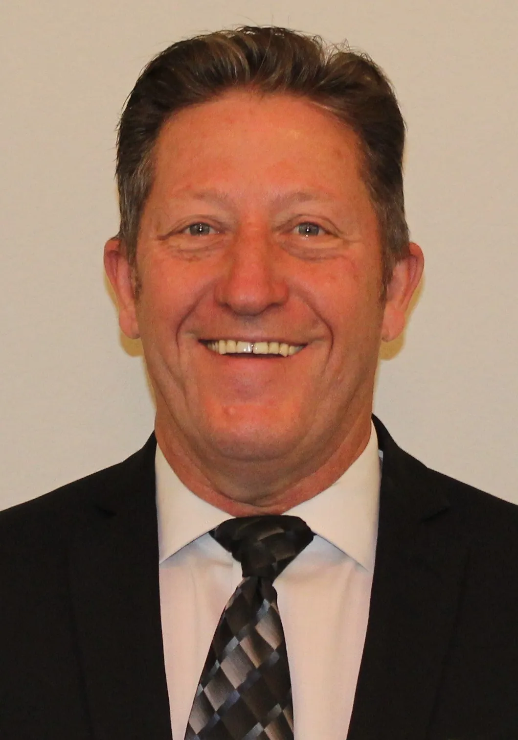 CLAUD W. ESTES III
