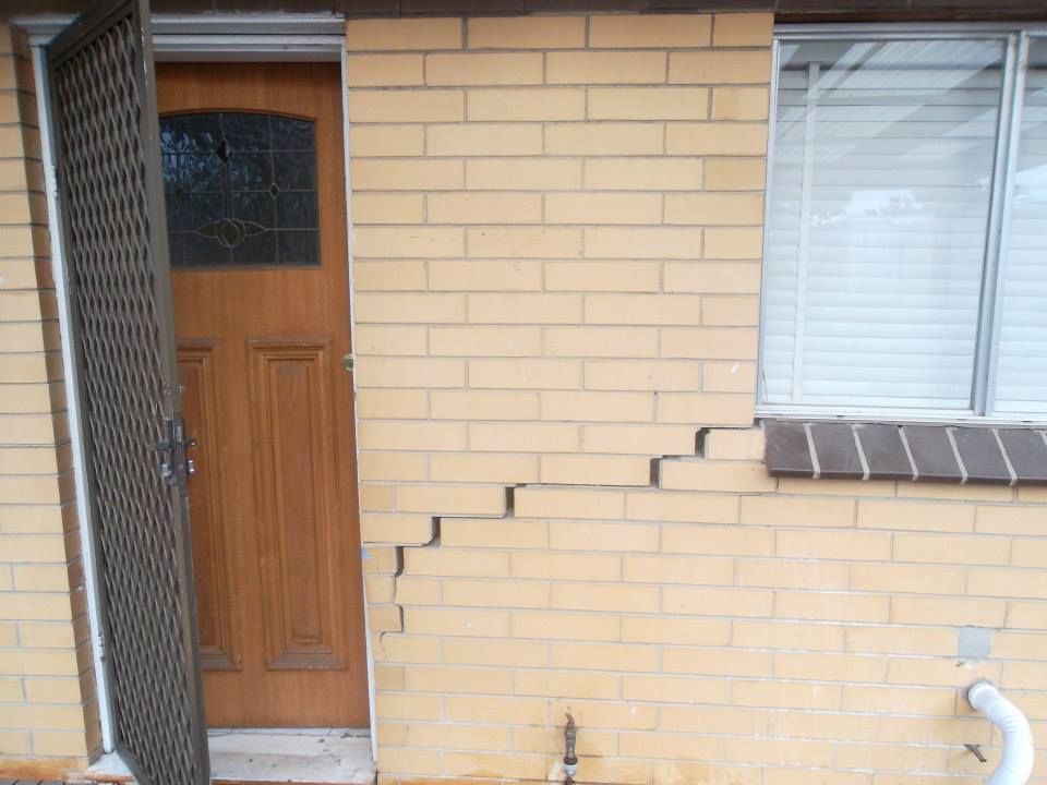 Cracked Brick Walls — Melbourne, VIC — Special Reblocking Services