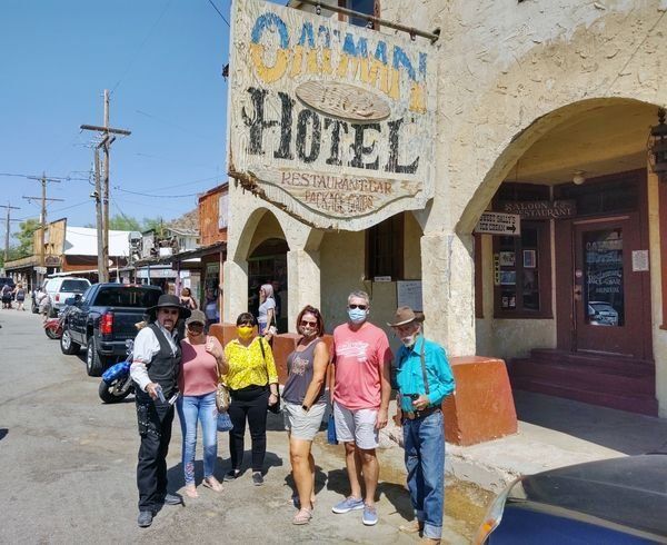 Group photo with gunfighters.