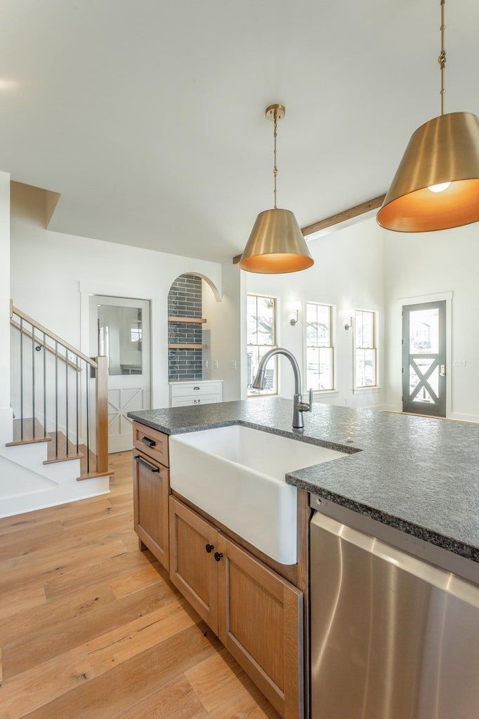 Gallery | Custom Homes by Queen Construction