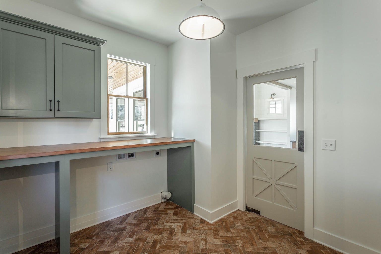 Gallery | Custom Homes by Queen Construction