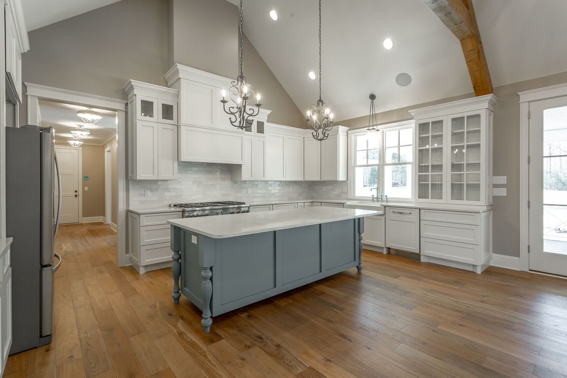 Gallery | Custom Homes by Queen Construction