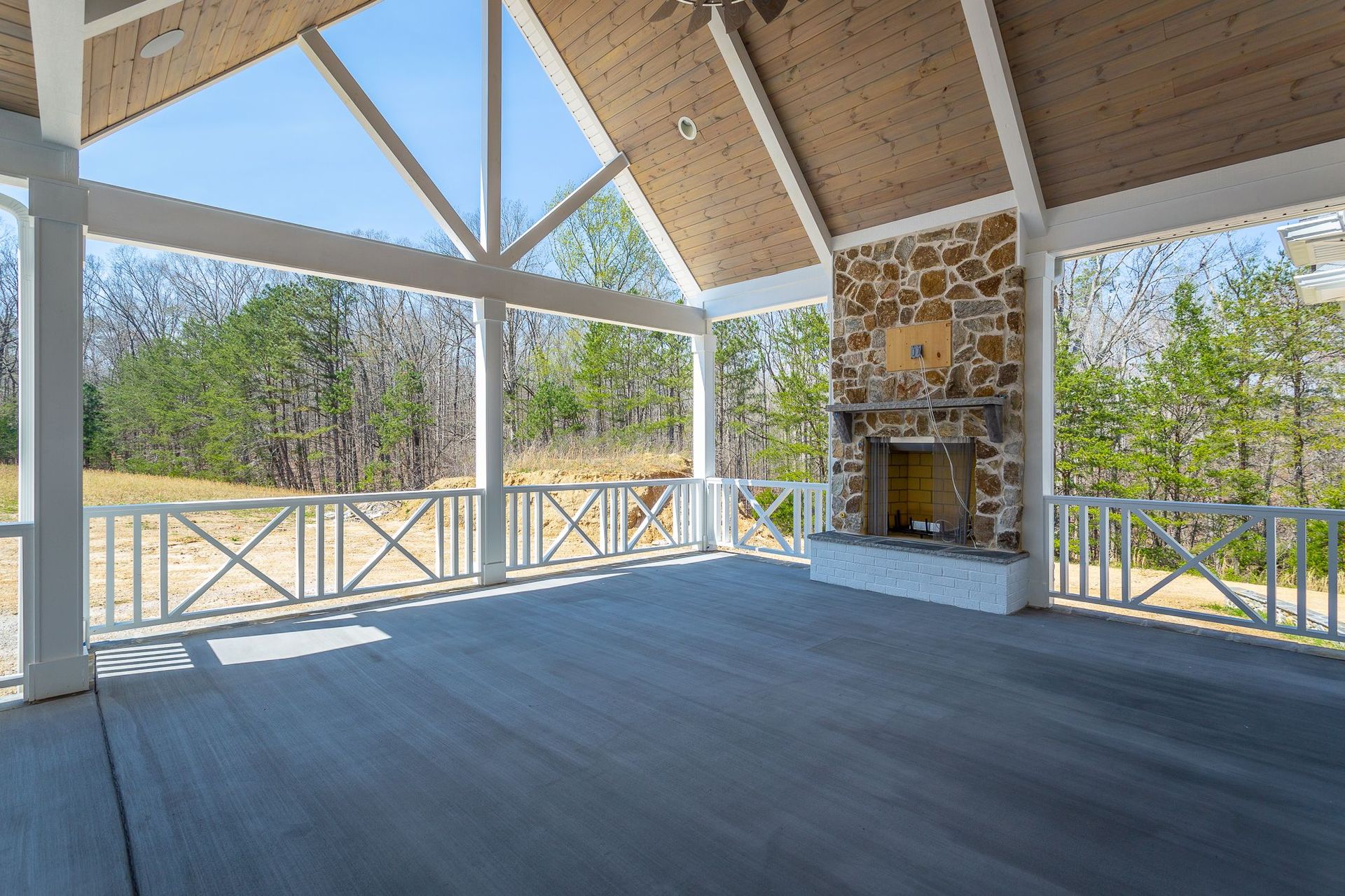 Gallery | Custom Homes by Queen Construction