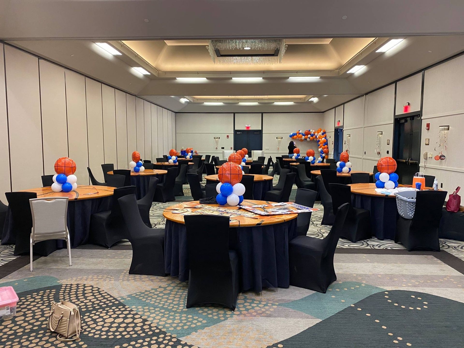 Balloon Centerpieces — Granger, IN — Make 'Em Pop Creations