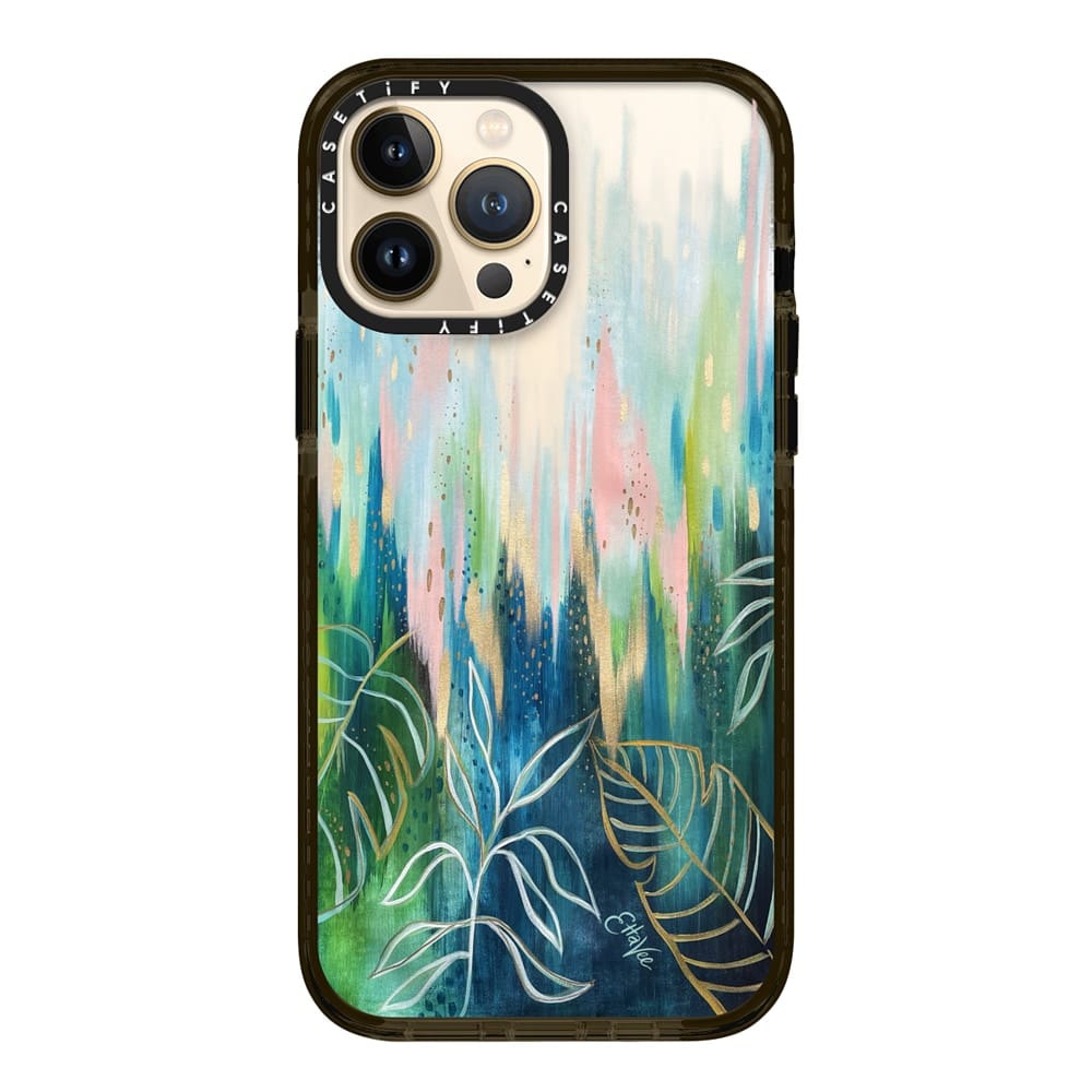 EttaVee's partnership with Casetify