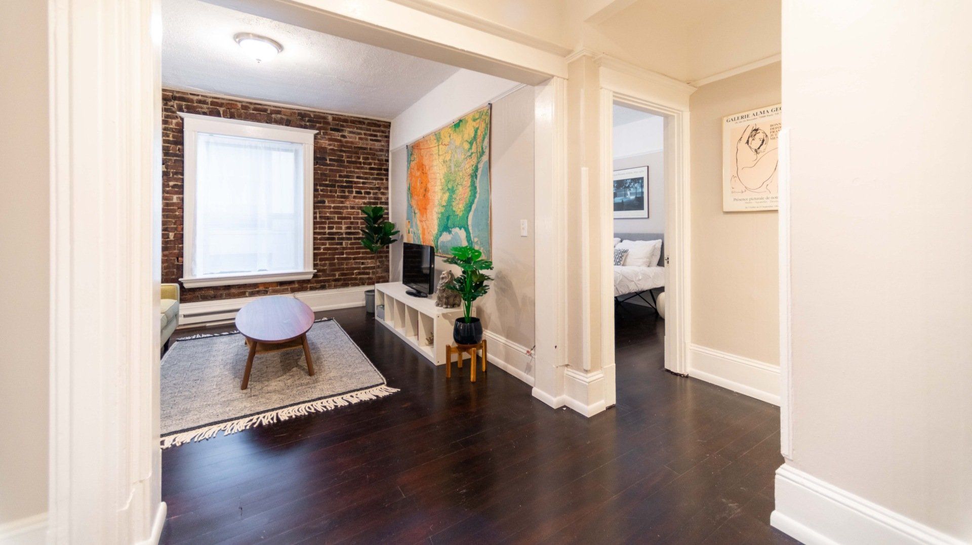 GOLDIE  APARTMENTS