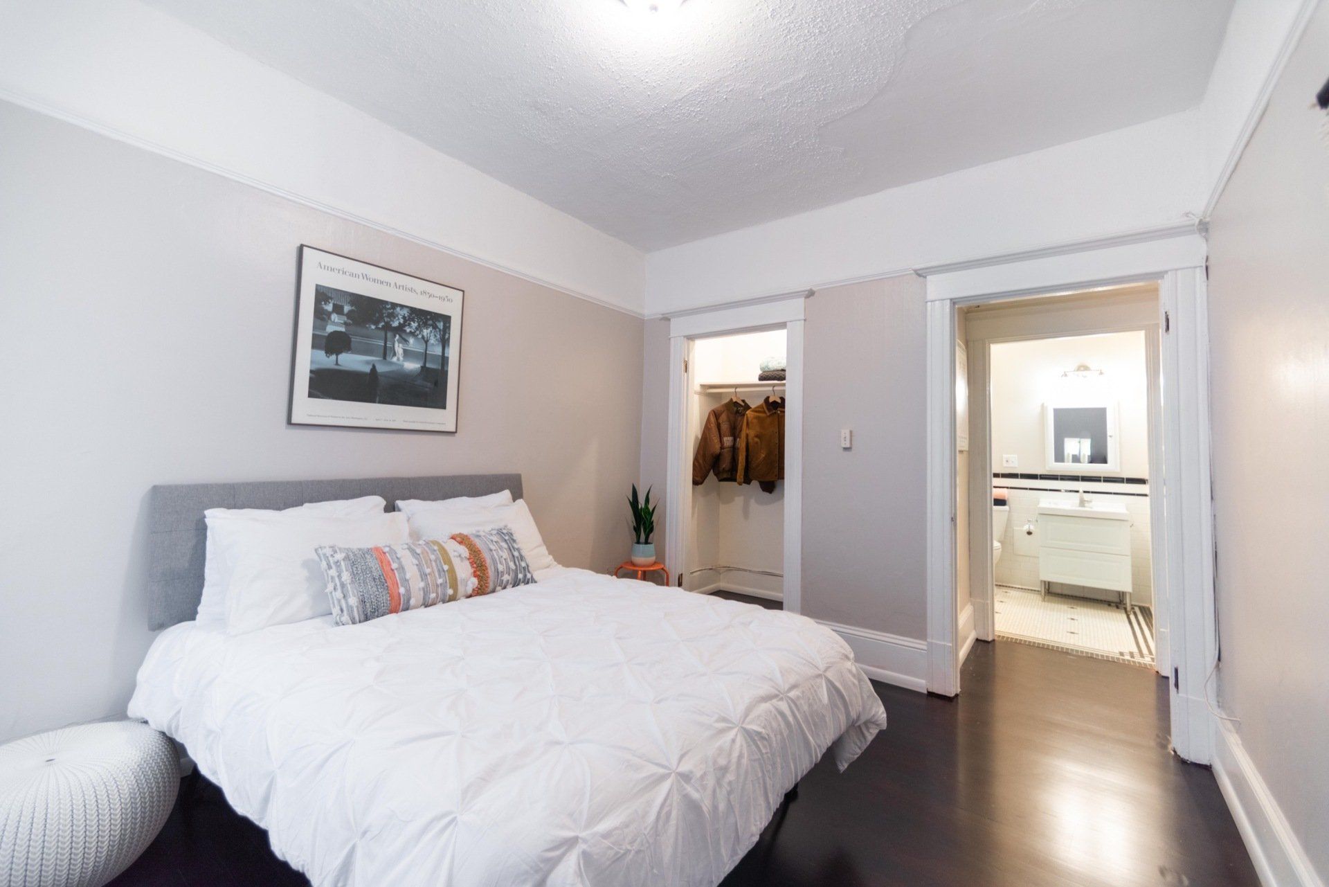 GOLDIE  APARTMENTS