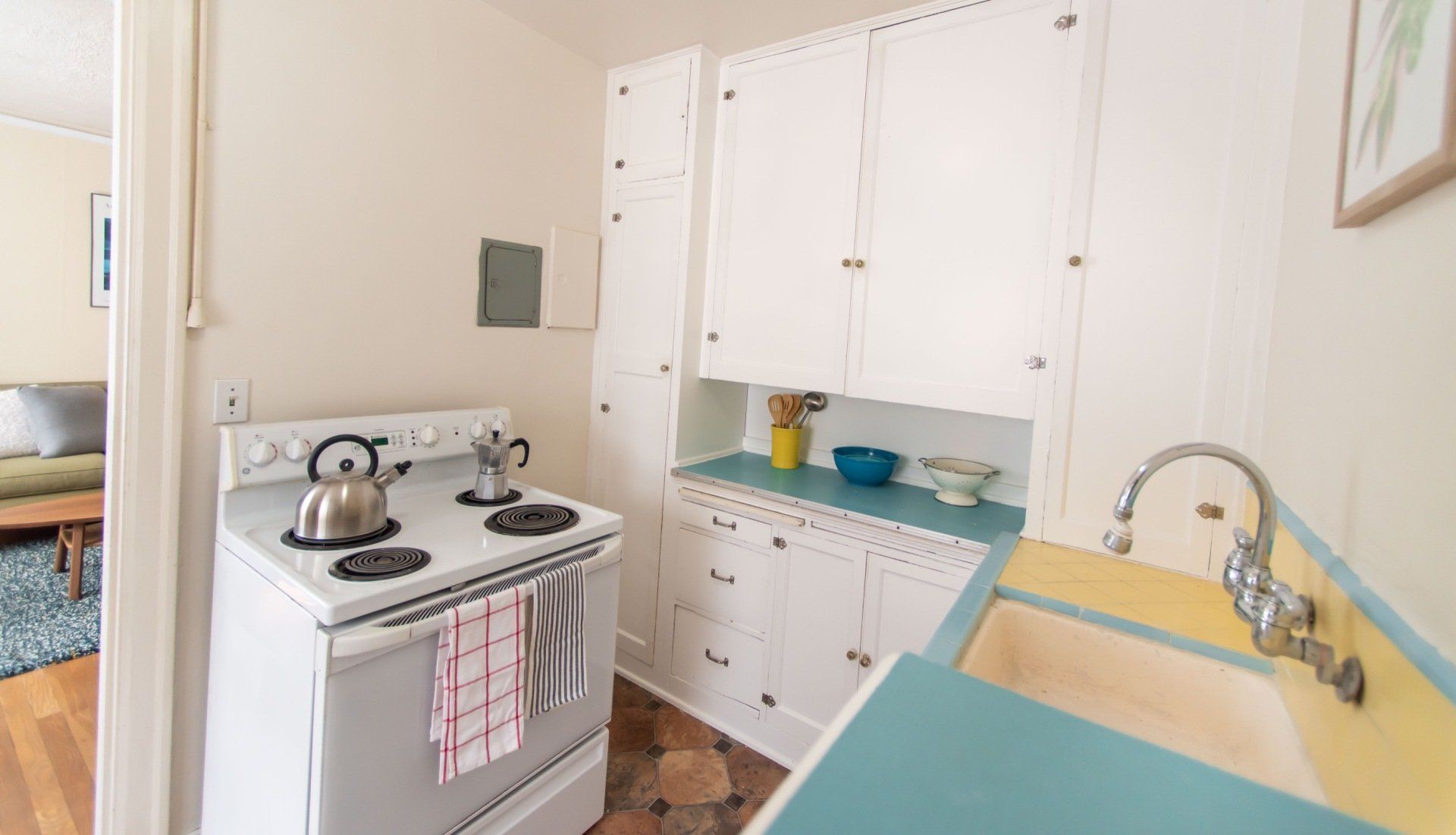 MARWOOD APARTMENTS