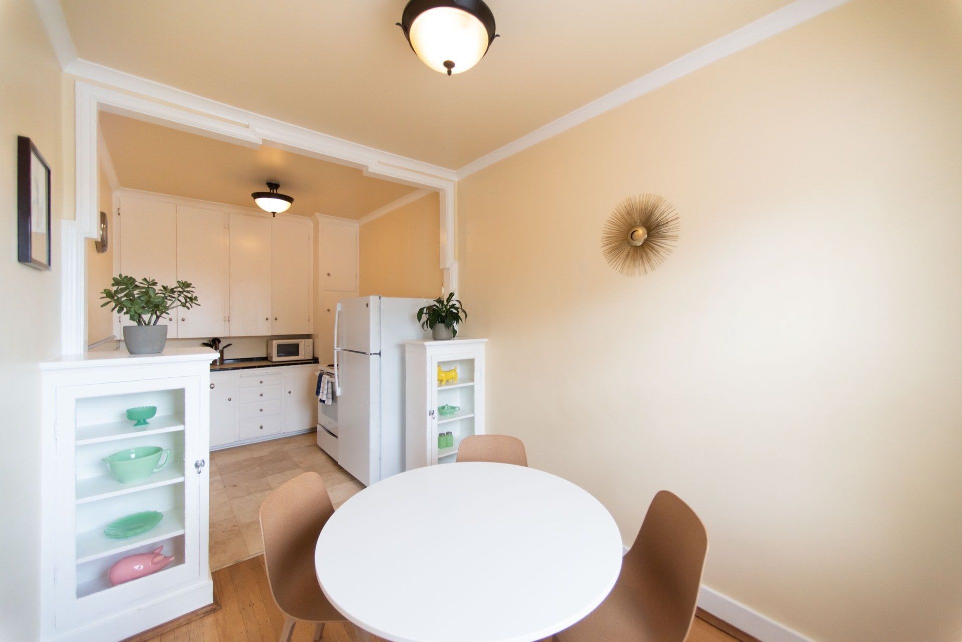 CARLYLE APARTMENTS