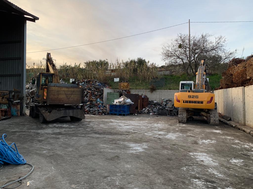 Macchinario per lavorazione rottami