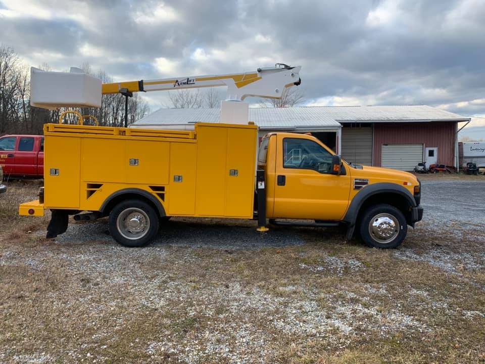 R & S Tradesmen truck