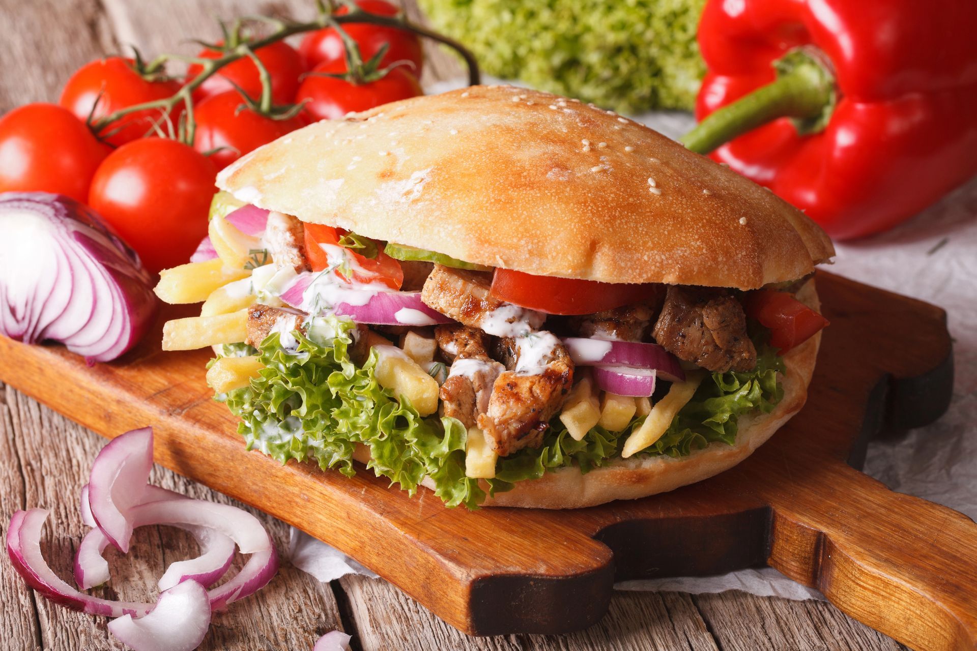 K2 Since 1983 KEBAB e PIZZA TACOS CHICKEN