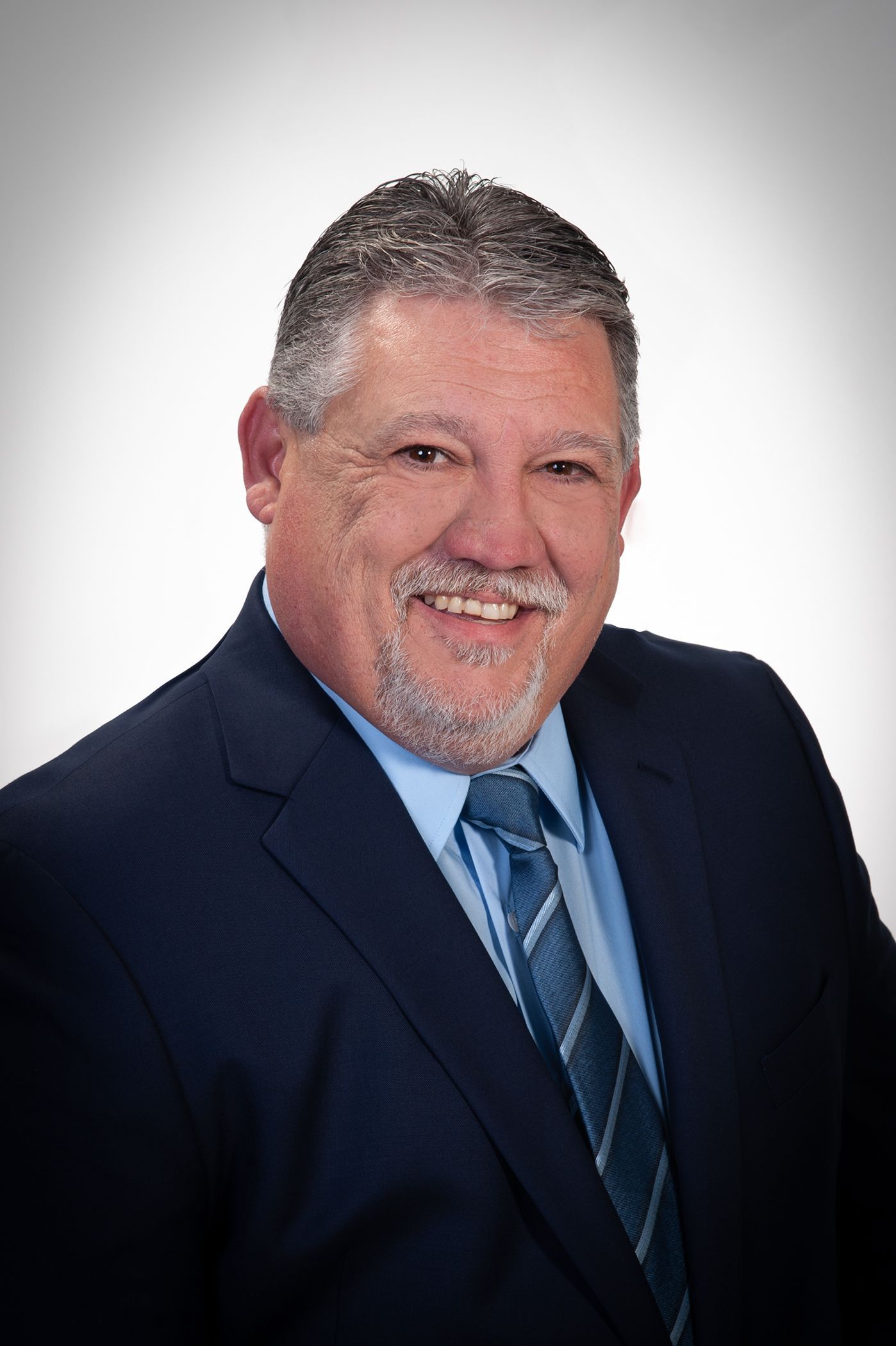 Chris Walls headshot