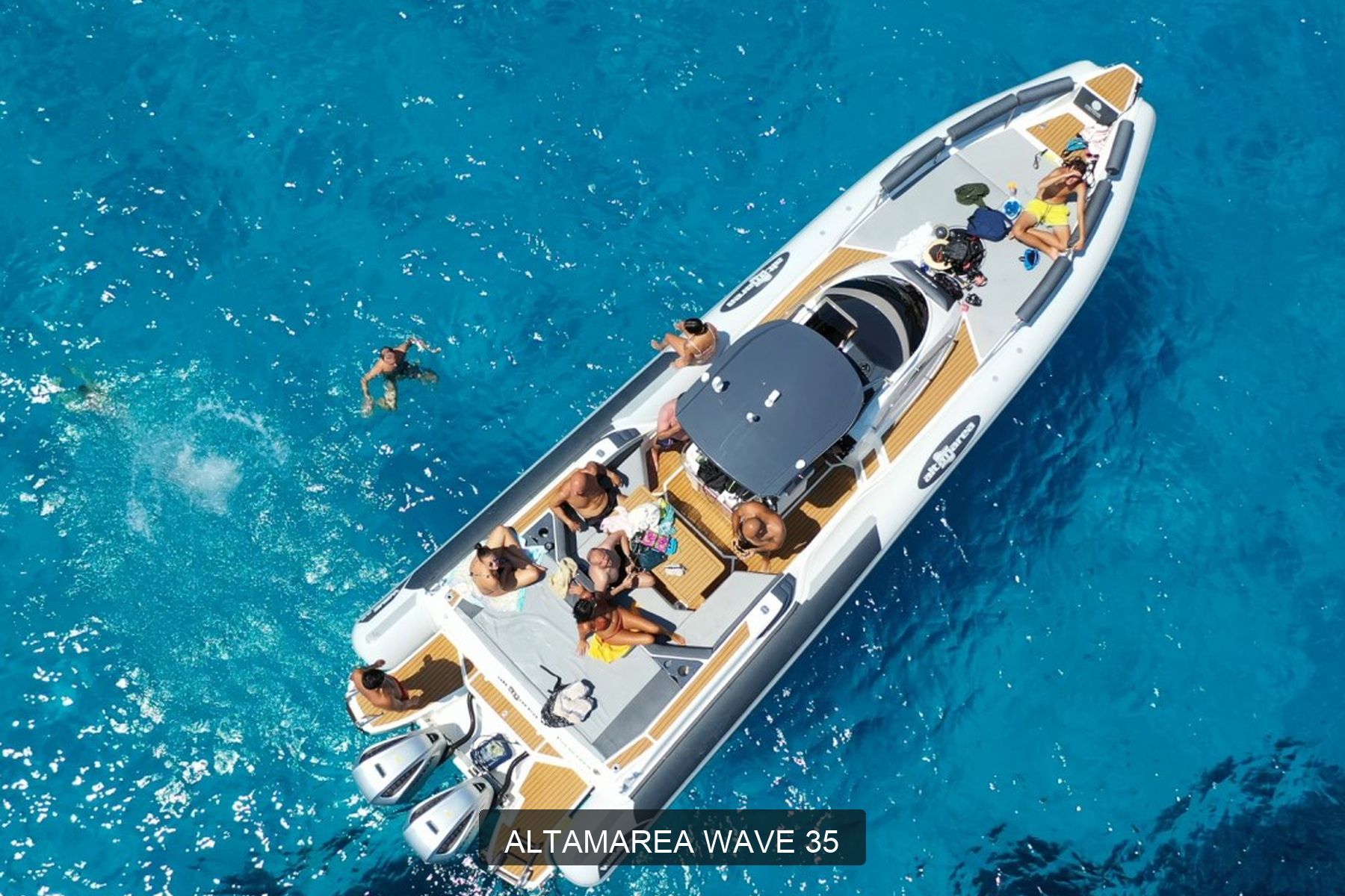 RIB in egadi islands - altamarea wave 35