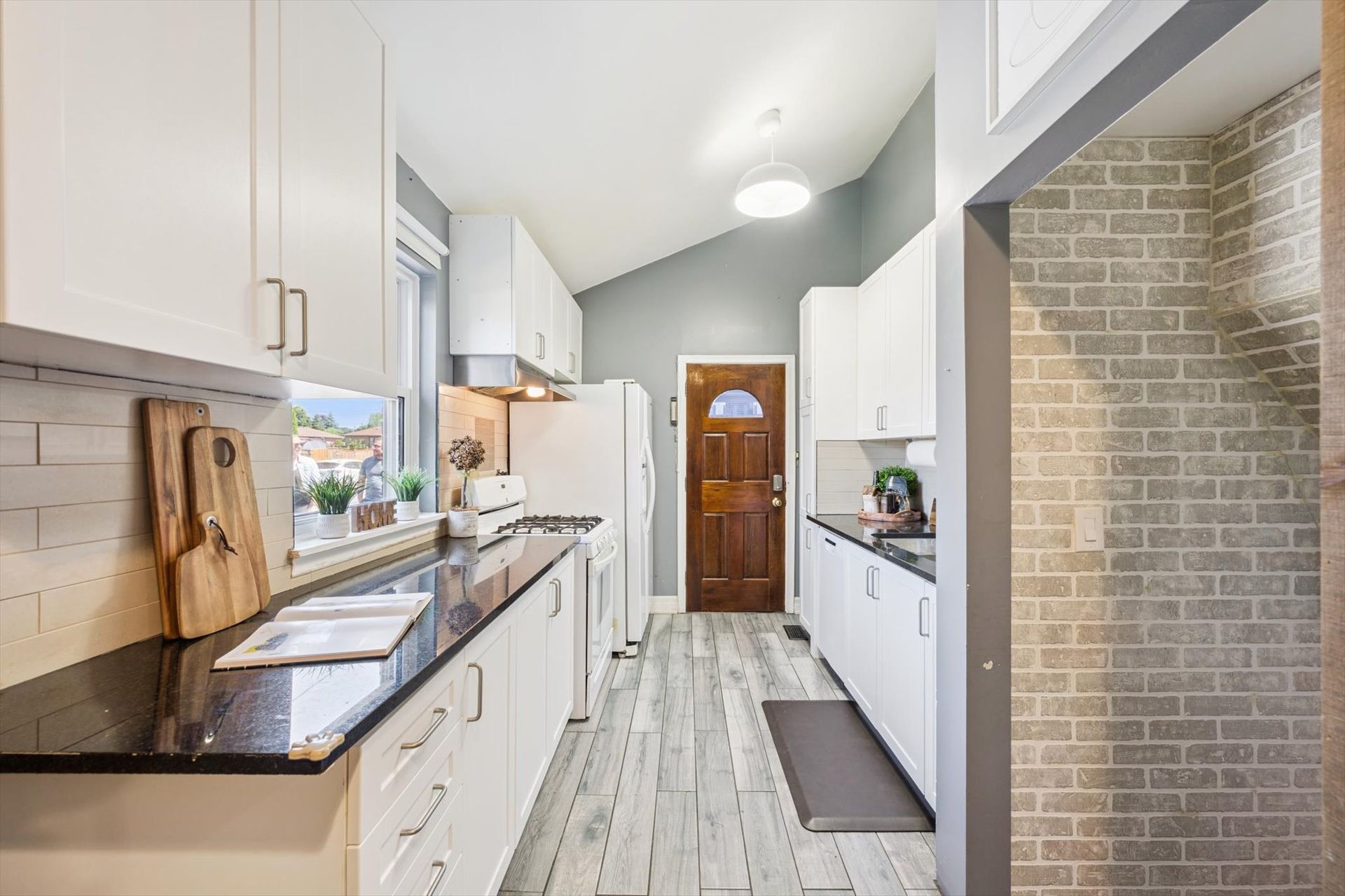 57 Nanwood Drive, Laura Cooper Realtor, Brampton Real Estate