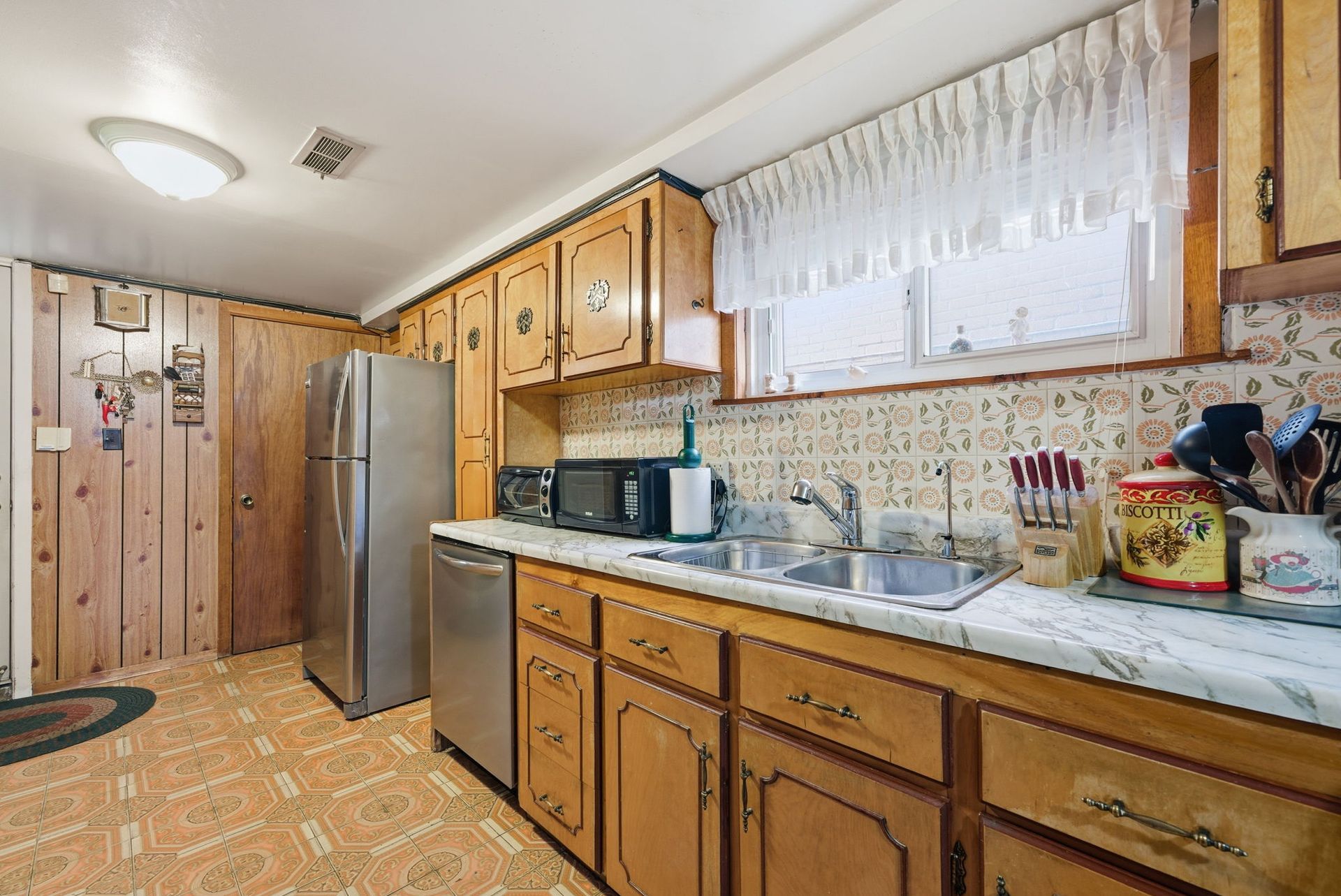 For Sale: lower level kitchen detail at 73A North Bonnington Ave, Laura Cooper Realtor Toronto