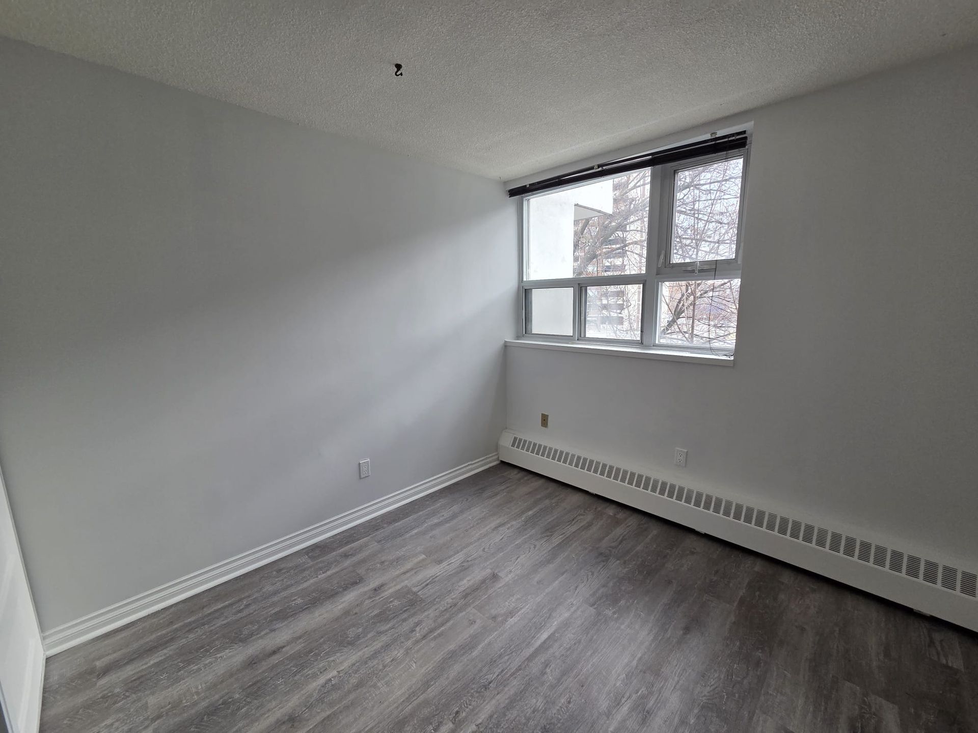 bedroom, condo, 30 sunrise, Laura Cooper Realtor