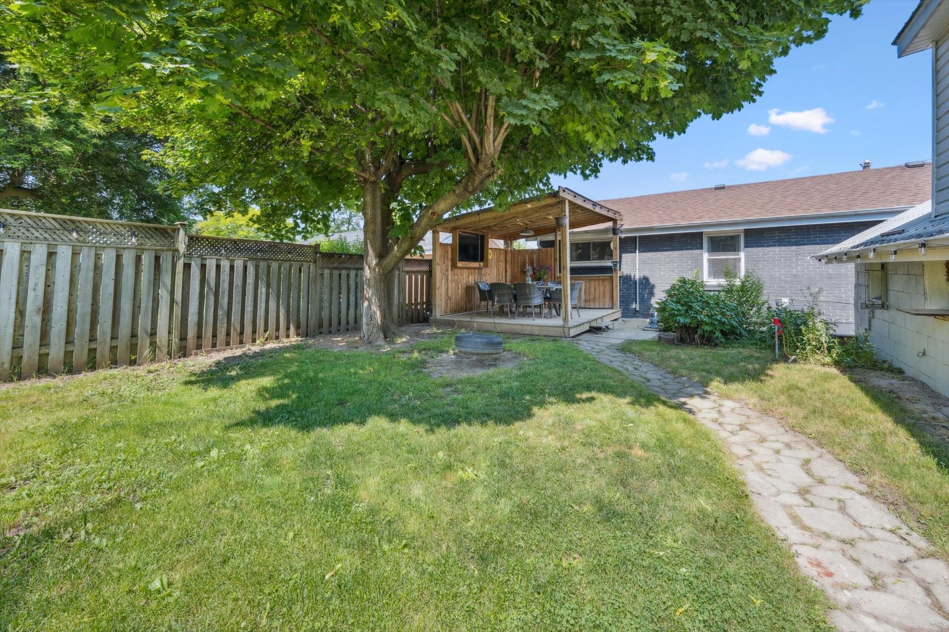 57 Nanwood Drive, Laura Cooper Realtor, Brampton Real Estate