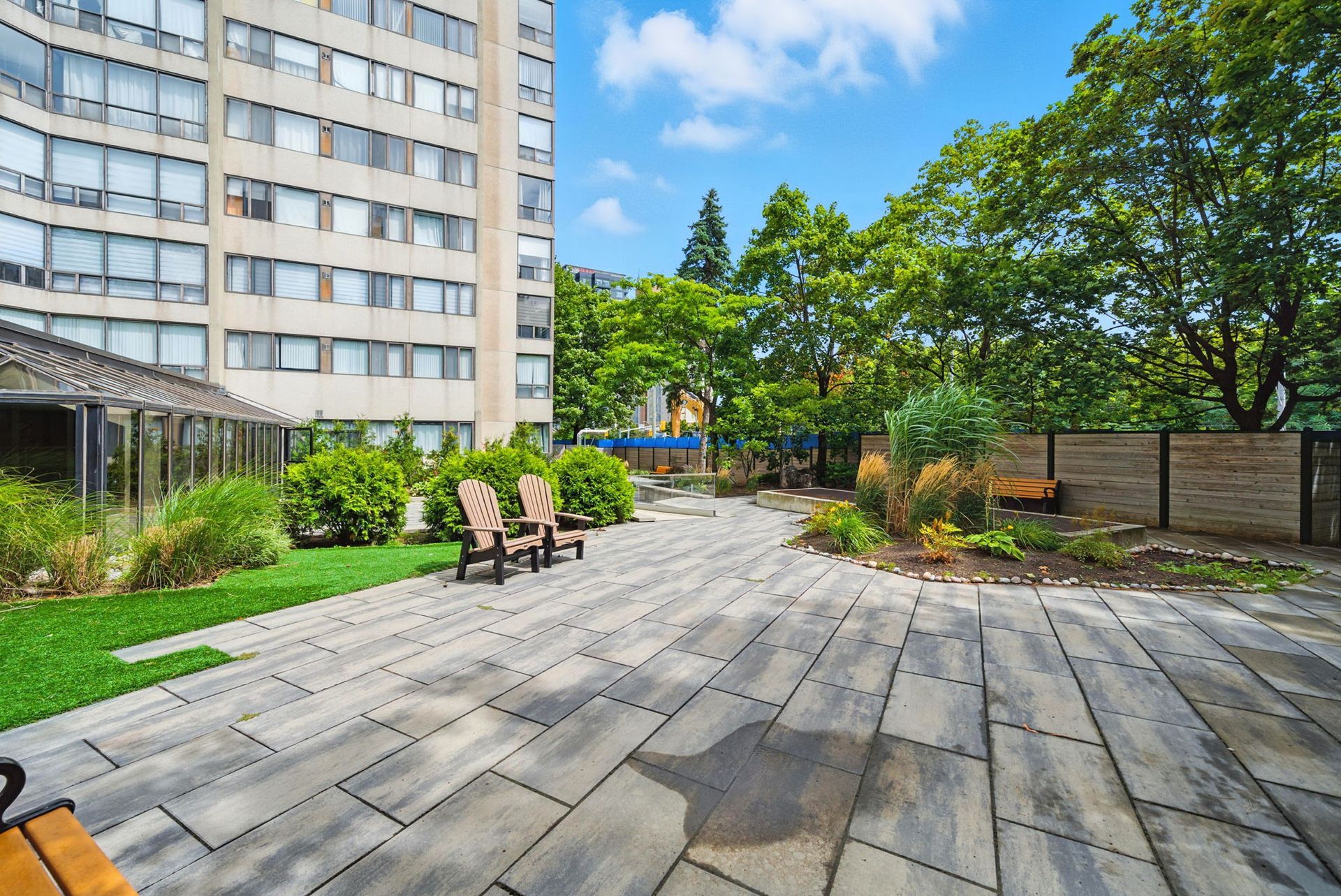 Private courtyard or patio amenity area, listed by Laura Cooper Realtor