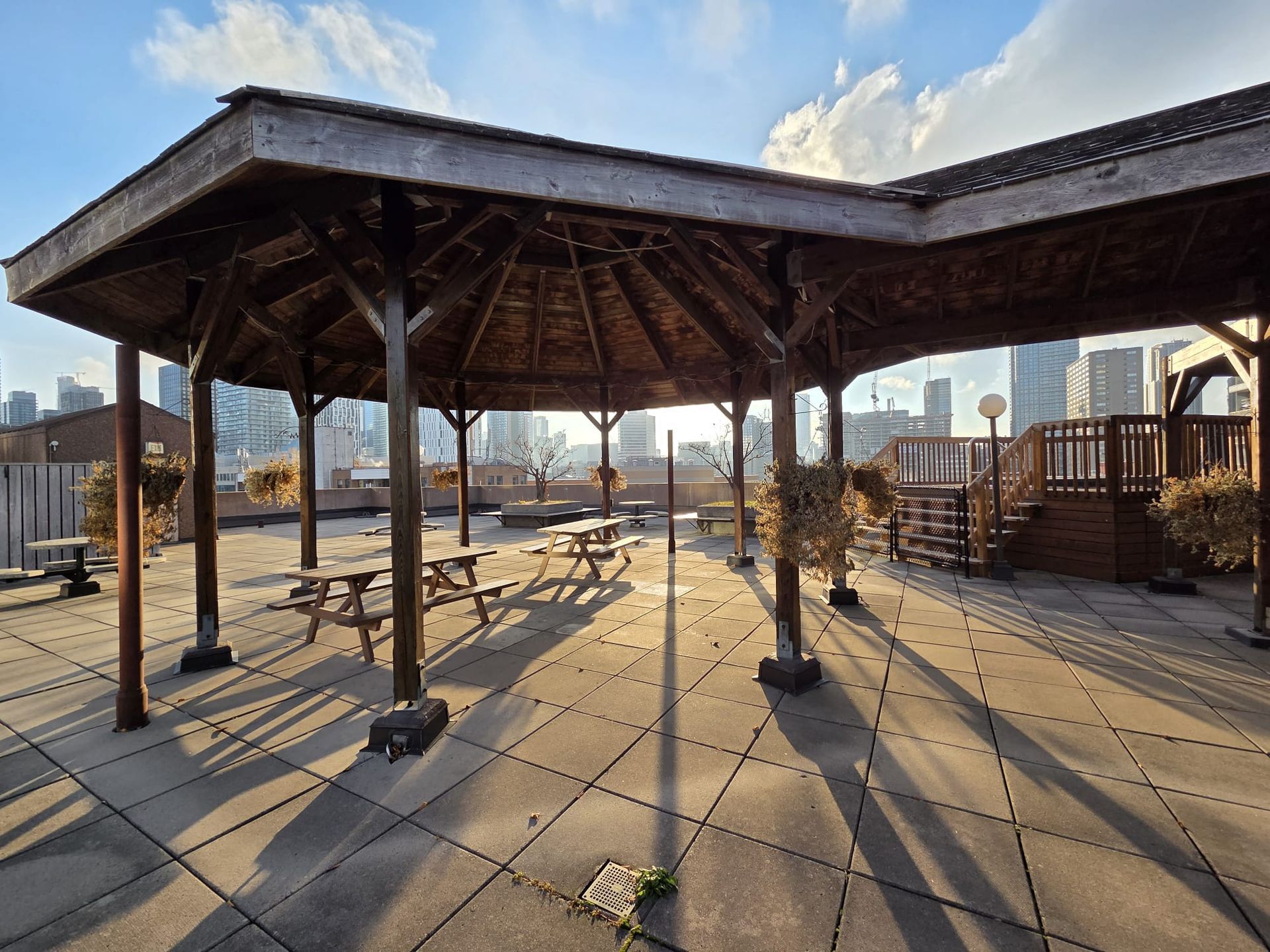 Outdoor Jacuzzi amenity at TO Condominiums rooftop, Toronto real estate by Laura Cooper Realtor