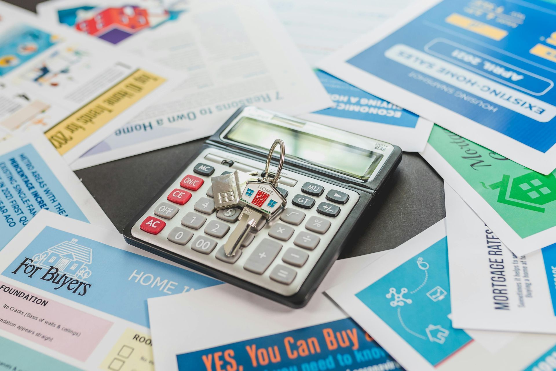 mortgage calculator, laura cooper realtor, mortgage, home buyer, how can I help.