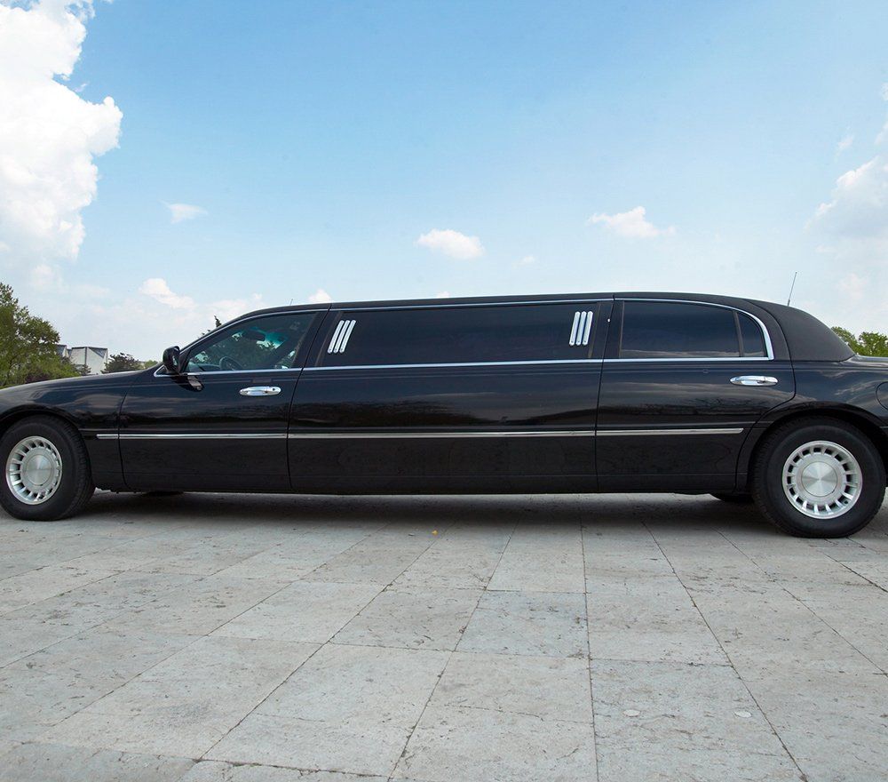 Limousine — Chicago, IL — Metropolitan Insurance Service Consultants, Inc