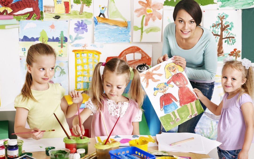 Caregiver And Little Girls — Chicago, IL — Metropolitan Insurance Service Consultants, Inc Caregiver And Little Girls — Chicago, IL — Metropolitan Insurance Service Consultants, Inc