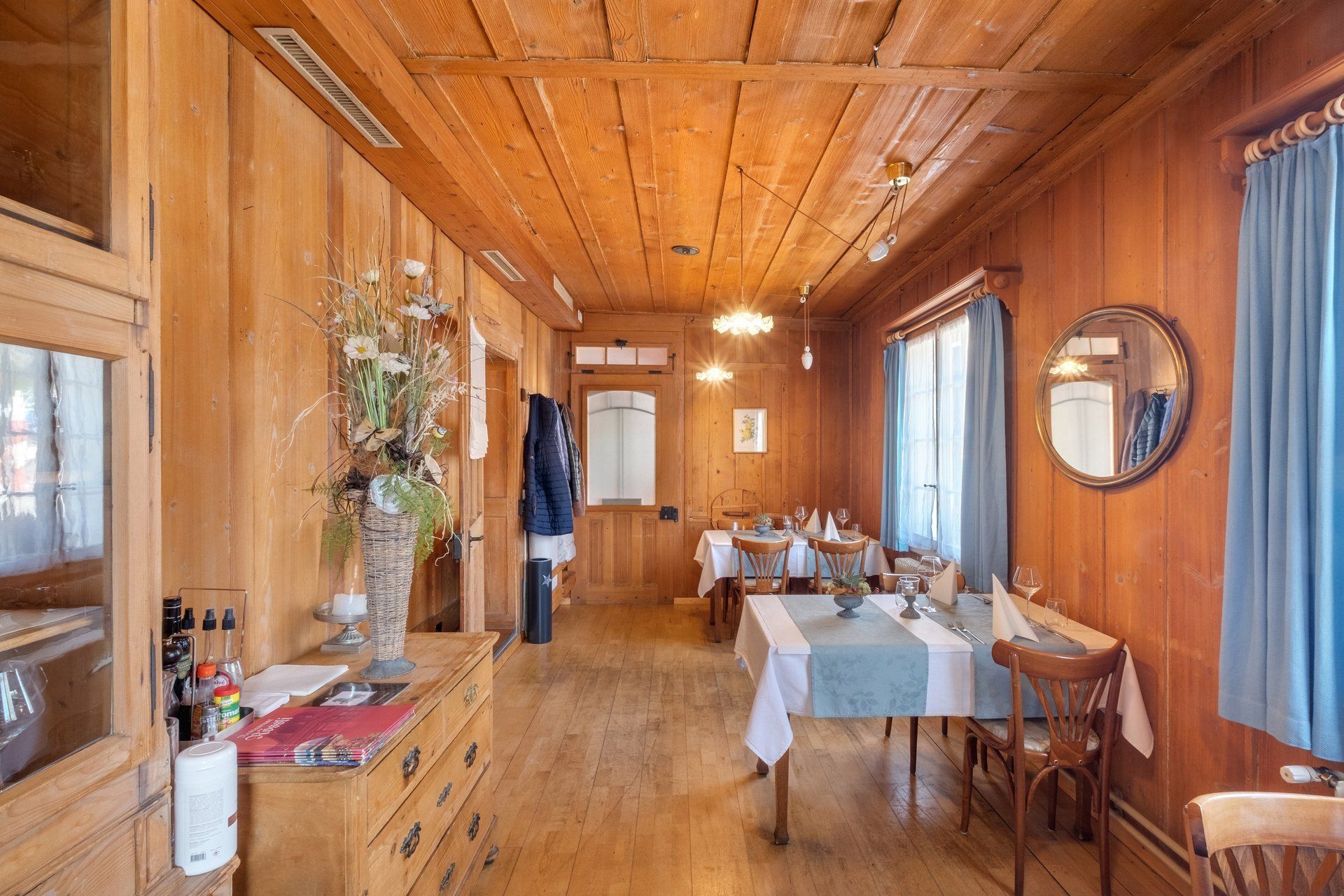 Kleiner Saal für ca. 15 Personen 1
