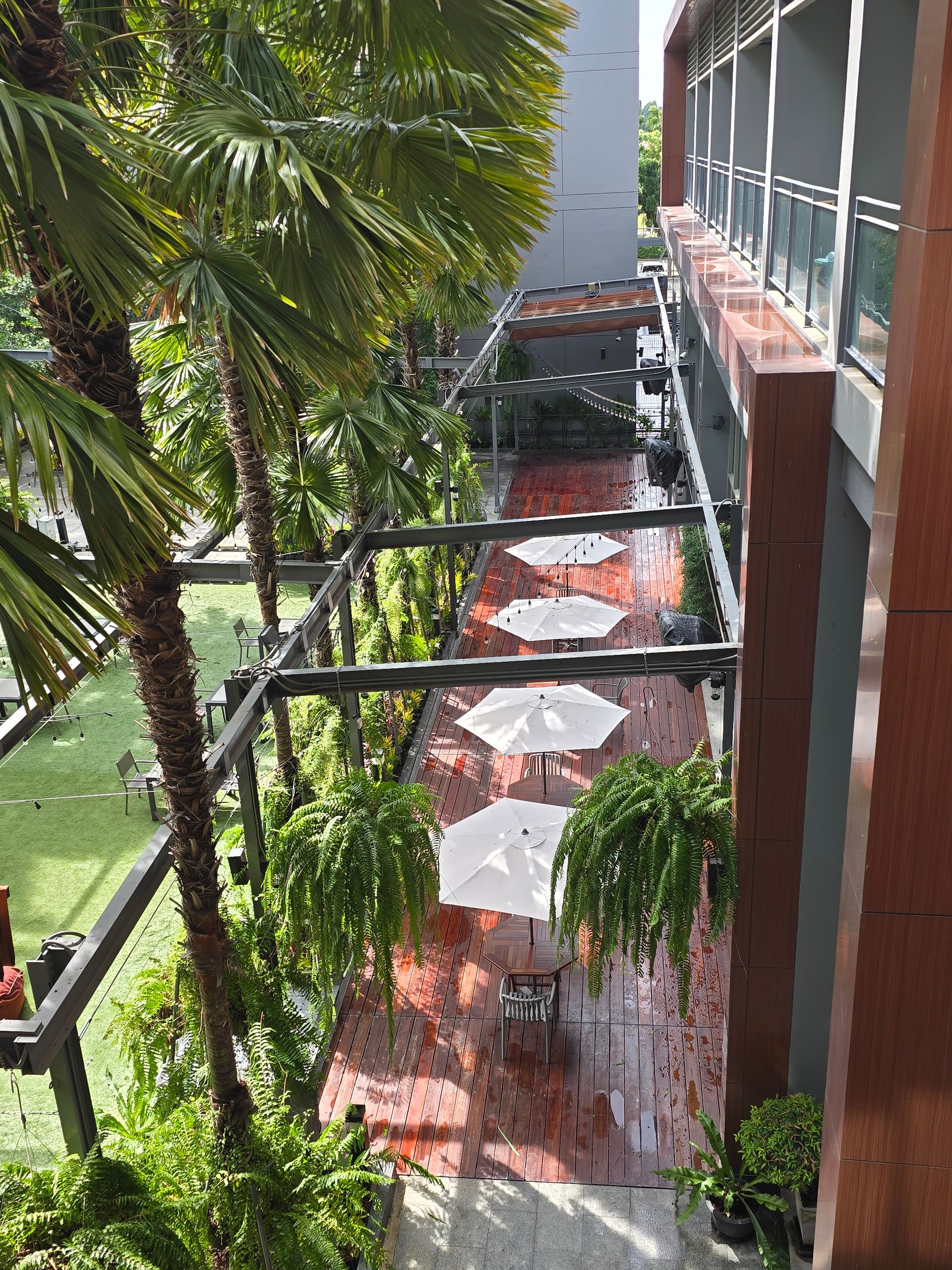 Aisana Hotel Korat - Restaurant & Cafe