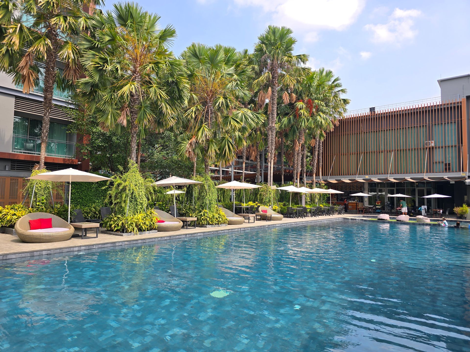Aisana Hotel Korat - Pool